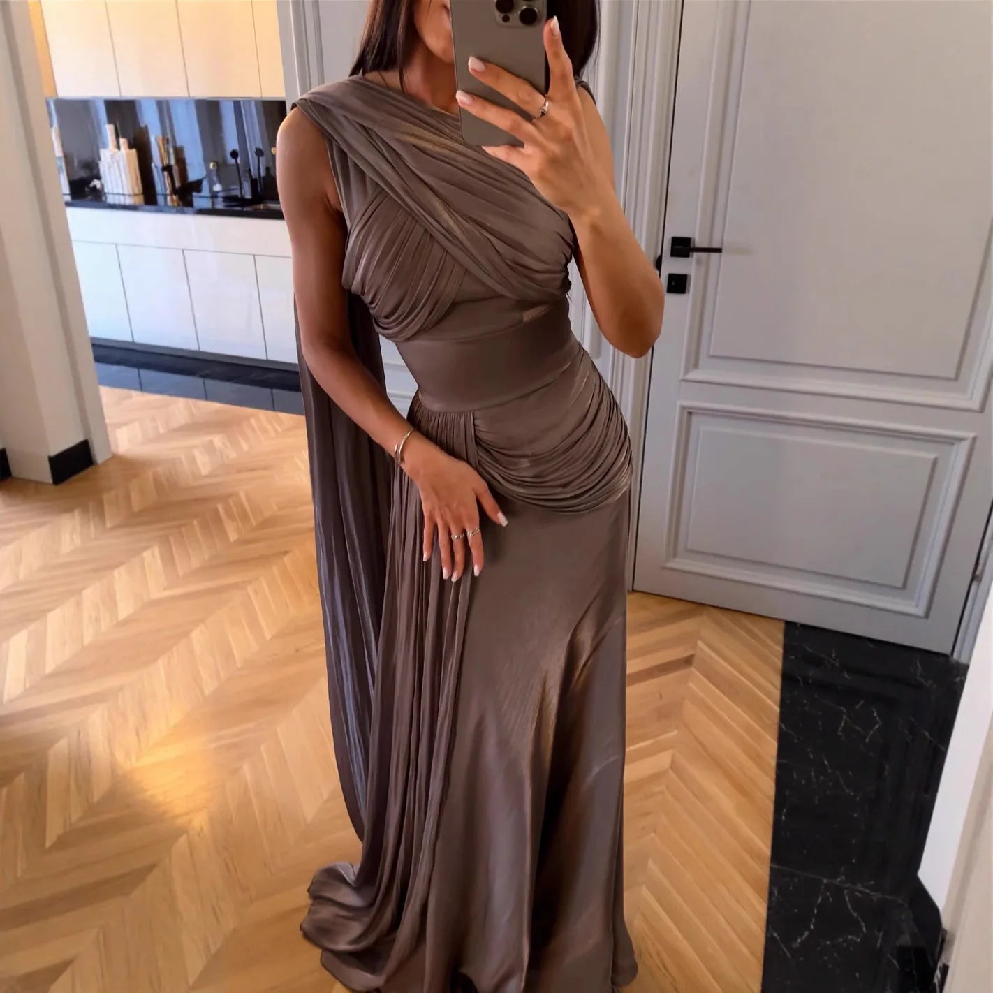 Women's Pleated Ribbon Satin Sleeveless Long Evening Dresses Fashion