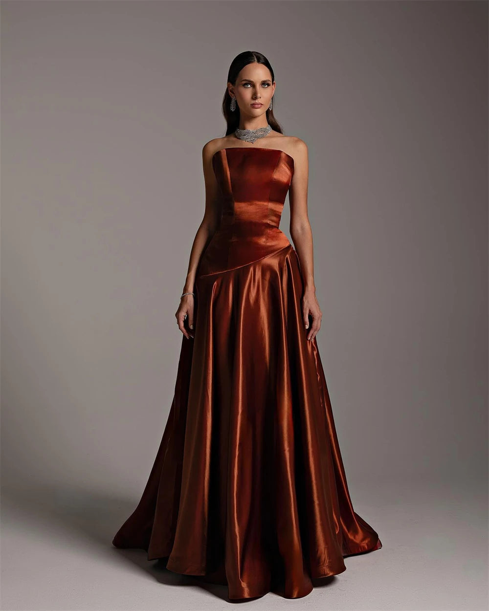 Customized High Quality Satin Evening Dresses Graceful Strapless Sleeveless Prom Dress Fashion Sweep Train Vestido De Festa